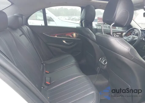 2018 Mercedes-Benz E 300 z USA, uszkodzony, nr VIN WDDZF4JB2JA396981